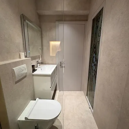 Chic With Pazari I Ri View Apartment Tirana