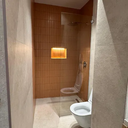 Chic With New Bazaar View Daire *