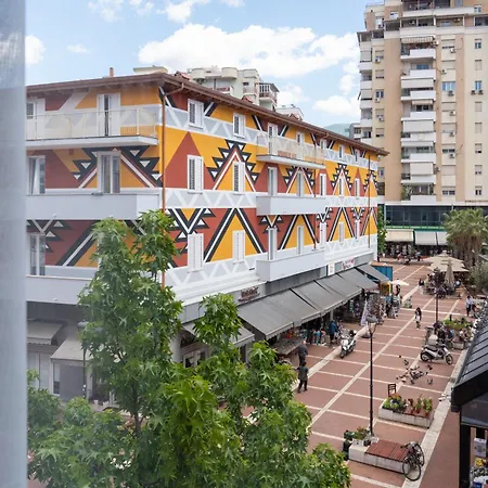 Chic With New Bazaar View Daire *