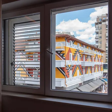 Chic With New Bazaar View * Tirana