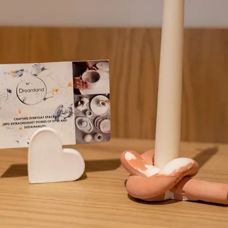 Chic With New Bazaar View *