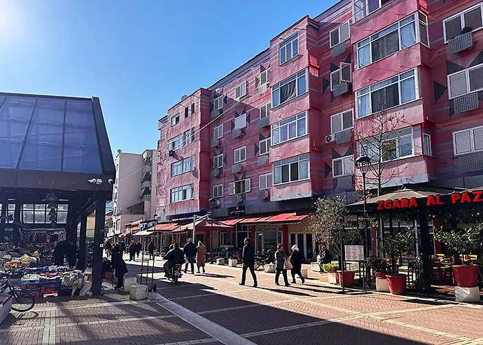 דירה Chic With New Bazaar View *