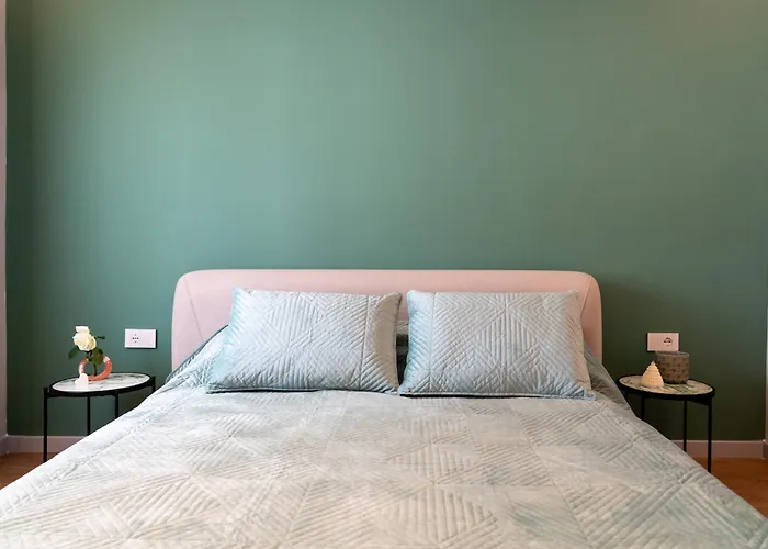 דירה Chic With New Bazaar View