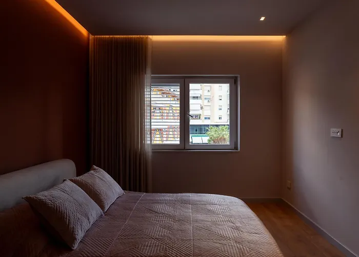 דירה Chic With New Bazaar View *