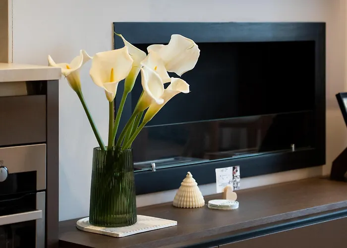 Chic With New Bazaar View * טיראנה