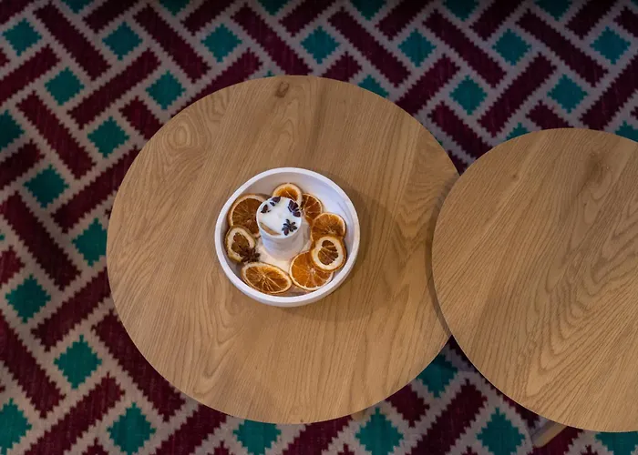 Chic With New Bazaar View *