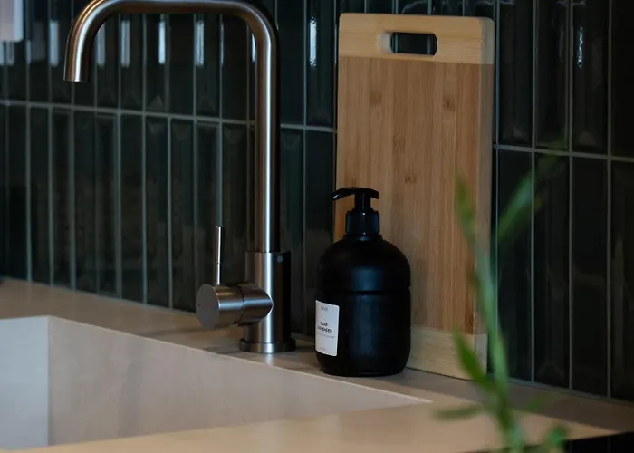 Chic With New Bazaar View טיראנה